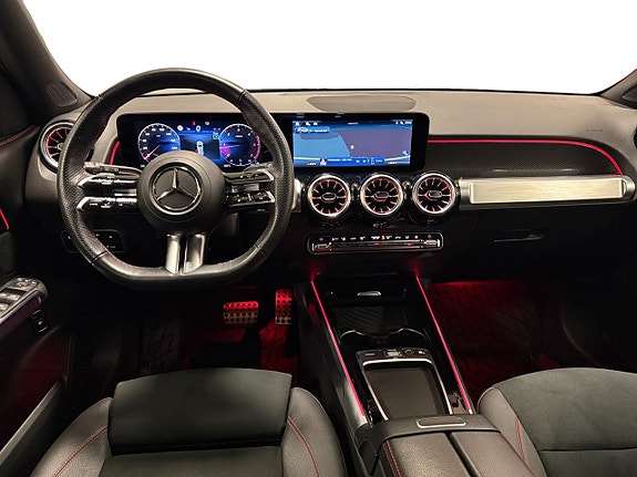 Mercedes-Benz GLB220 d 12 of 17