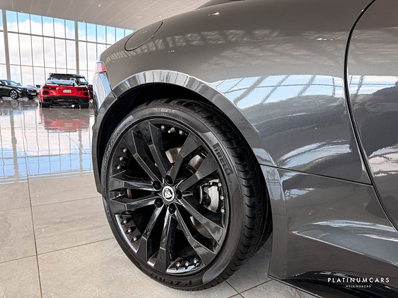 Jaguar F-TYPE 14 of 14