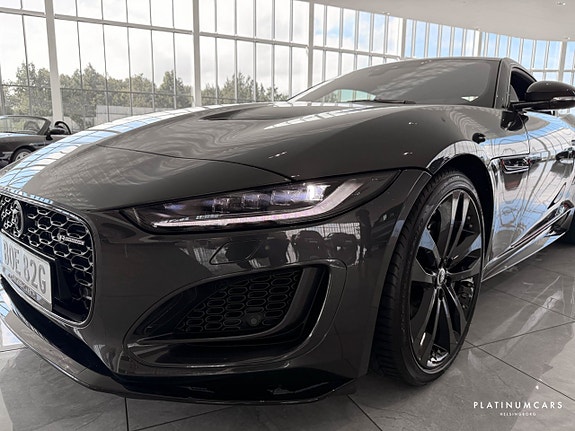 Jaguar F-TYPE 11 of 14