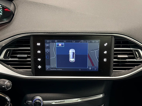 Peugeot 308 19 of 21