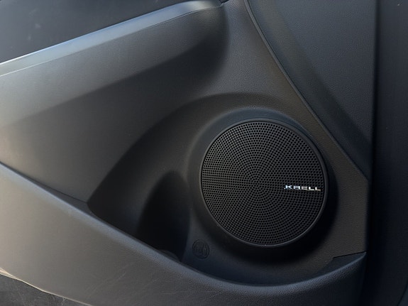 Hyundai Kona 16 of 20