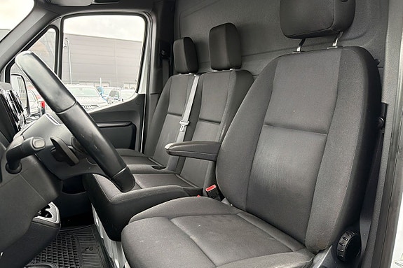 Mercedes-Benz Sprinter 317 18 of 19
