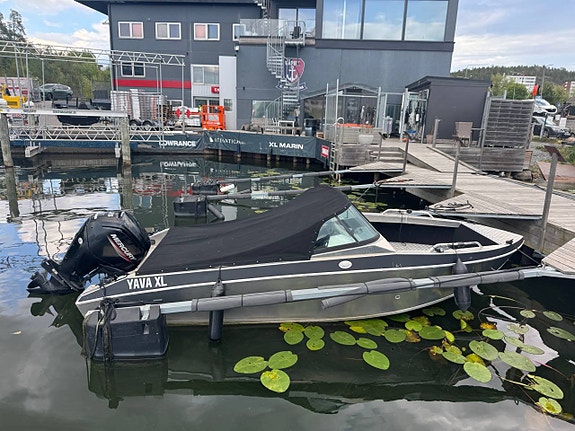 Vboats Yava XL - Mercury F115 CT 2 of 4