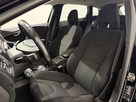 Volvo V40 10 of 22