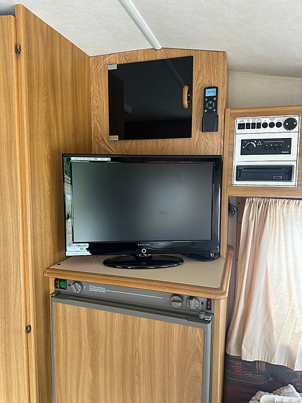 Polar 550 GLS High Back 11 of 19