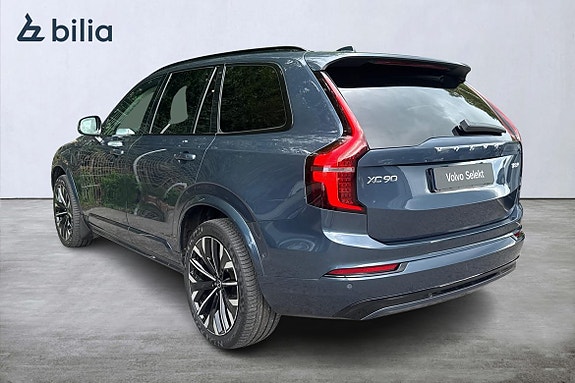 Volvo XC90 3 of 30