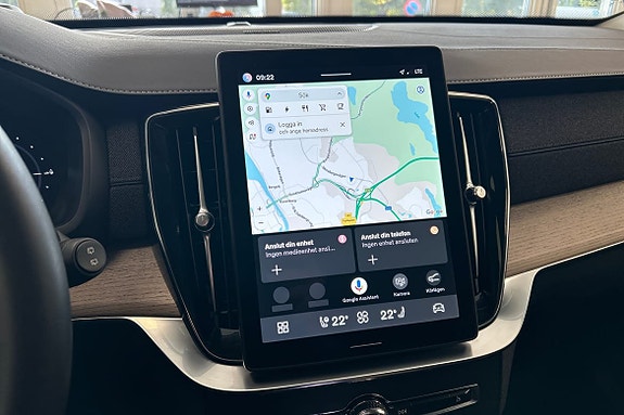 Volvo XC90 27 of 30