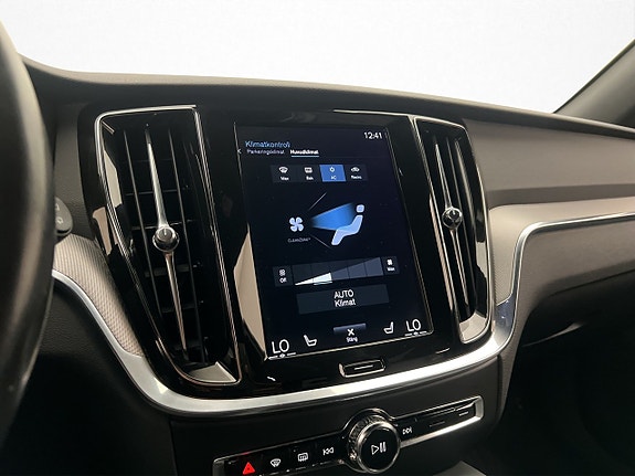 Volvo V60 23 of 30
