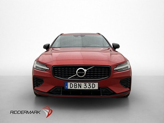 Volvo V60 2 of 30
