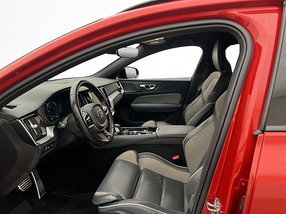 Volvo V60 12 of 30