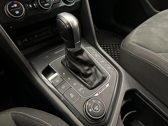 Volkswagen Tiguan 21 of 28