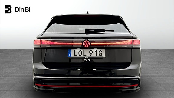 Volkswagen ID.7 6 of 21