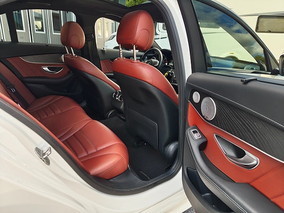Mercedes-Benz C450 25 of 30