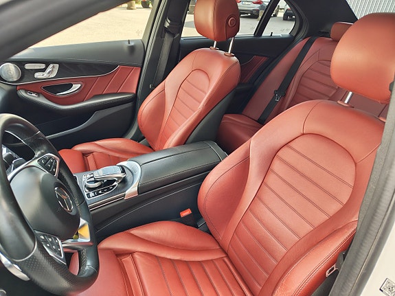 Mercedes-Benz C450 19 of 30