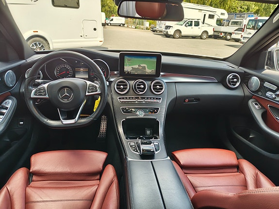 Mercedes-Benz C450 22 of 30