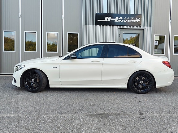 Mercedes-Benz C450 11 of 30