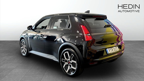 Renault 5 E-Tech 2 of 12