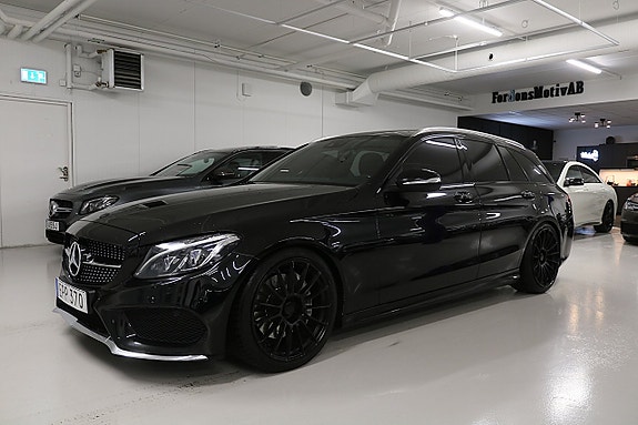 Mercedes-Benz C250 d 3 of 30