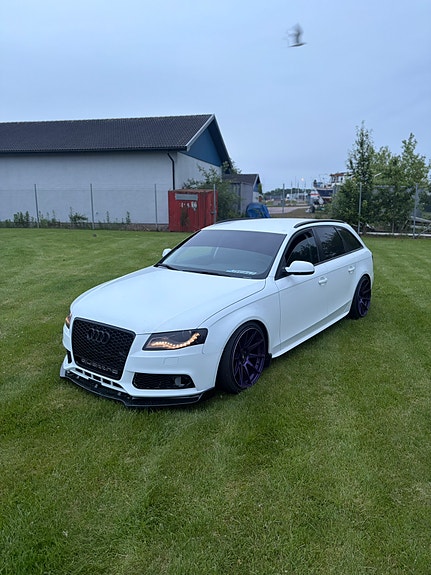 Audi A4 2 of 7