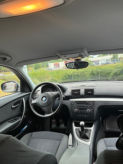 BMW 116i 5 of 7