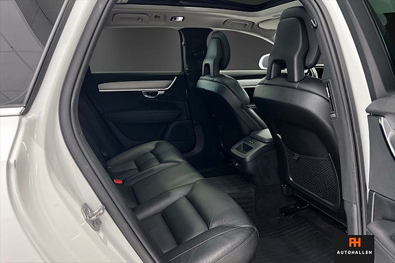 Volvo V90 19 of 22