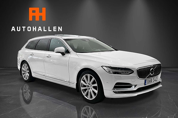 Volvo V90 2 of 22