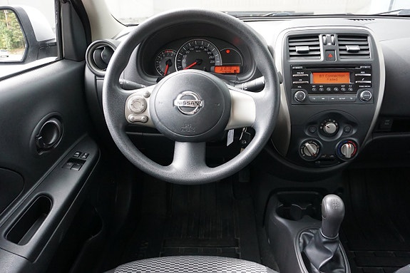 Nissan Micra 16 of 29