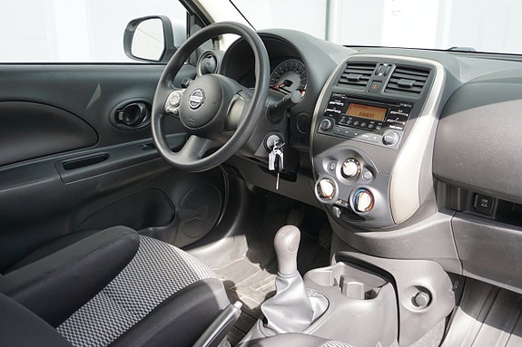 Nissan Micra 13 of 29