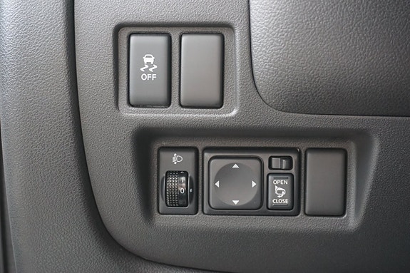 Nissan Micra 24 of 29