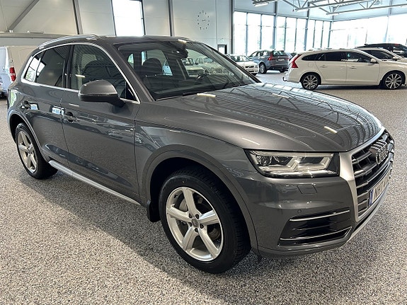 Audi Q5 5 of 25