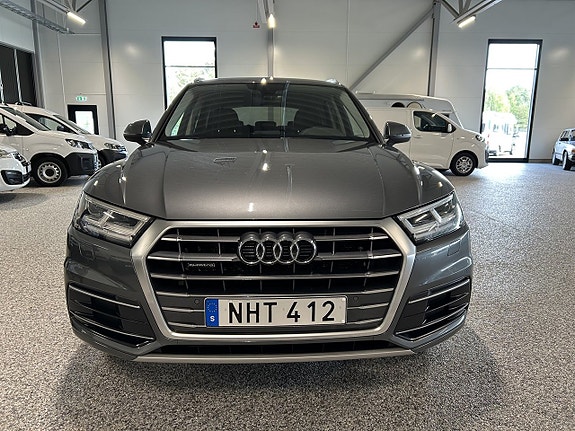 Audi Q5 11 of 25