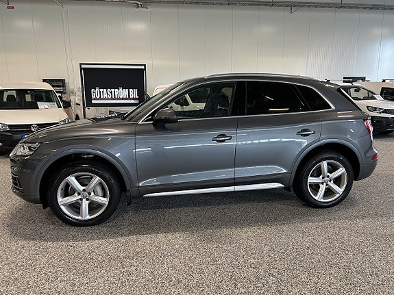 Audi Q5 9 of 25