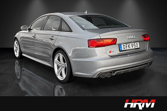 Audi S6 7 of 26