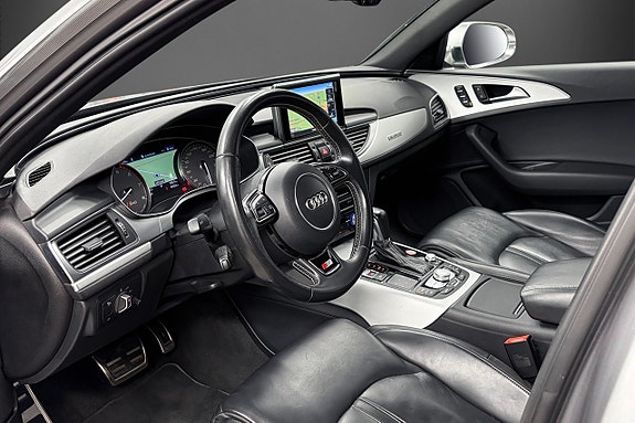 Audi S6 8 of 26