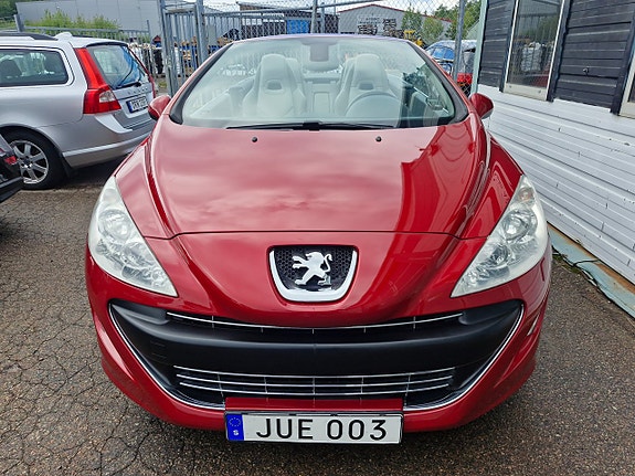 Peugeot 308 4 of 10