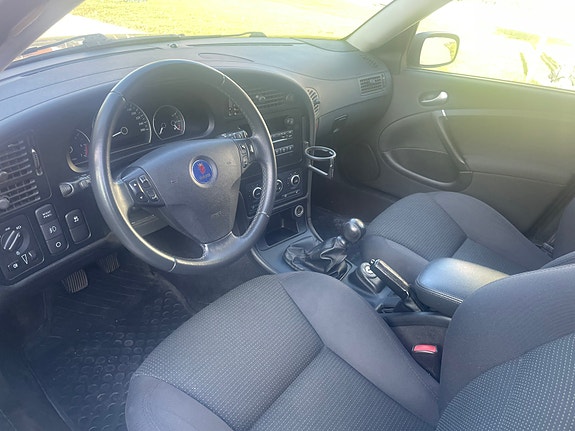Saab 9-5 4 of 4