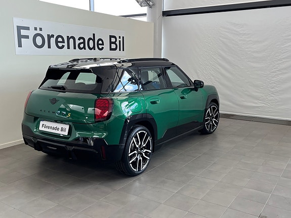 MINI Aceman SE 11 of 13