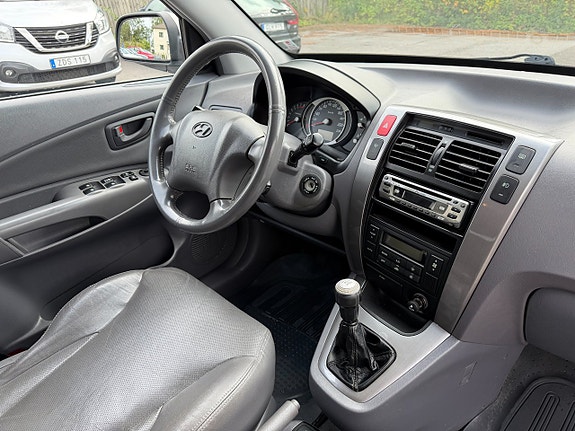 Hyundai Tucson 12 of 17
