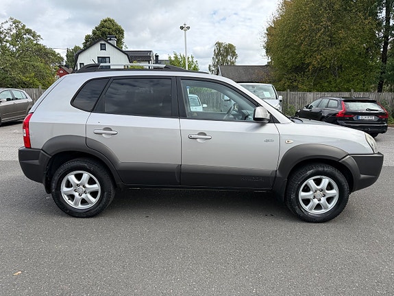 Hyundai Tucson 7 of 17