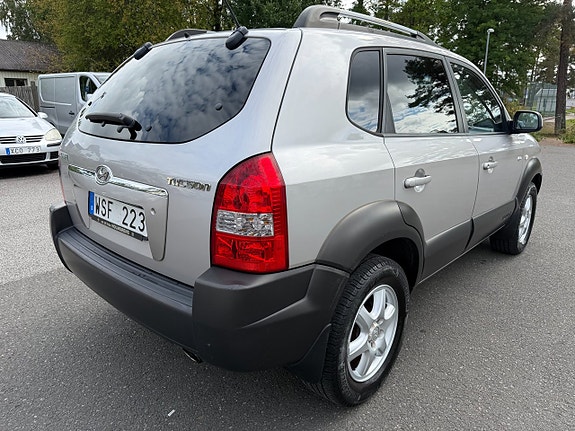 Hyundai Tucson 6 of 17