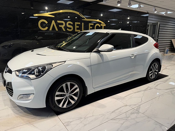 Hyundai Veloster 2 of 23