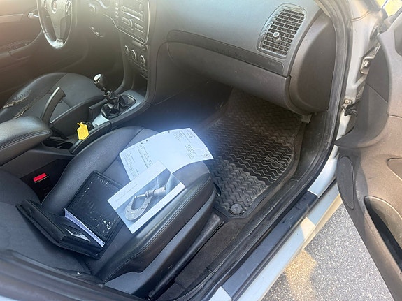 Saab 9-3 11 of 21