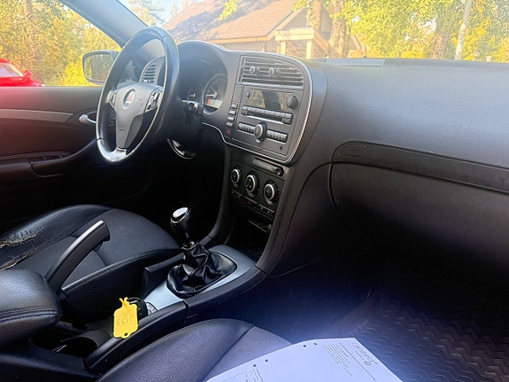 Saab 9-3 12 of 21