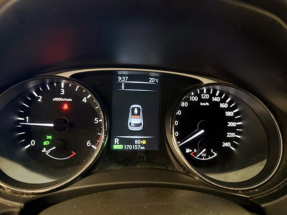 Nissan X-Trail 15 of 26