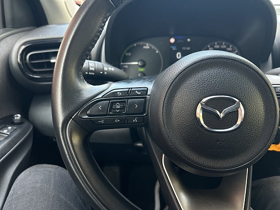 Mazda 2 19 of 23