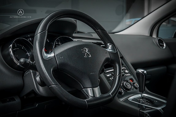 Peugeot 5008 8 of 27