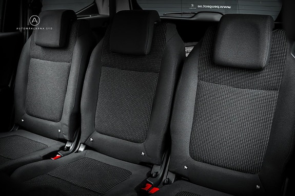 Peugeot 5008 13 of 27