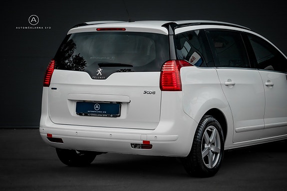 Peugeot 5008 21 of 27