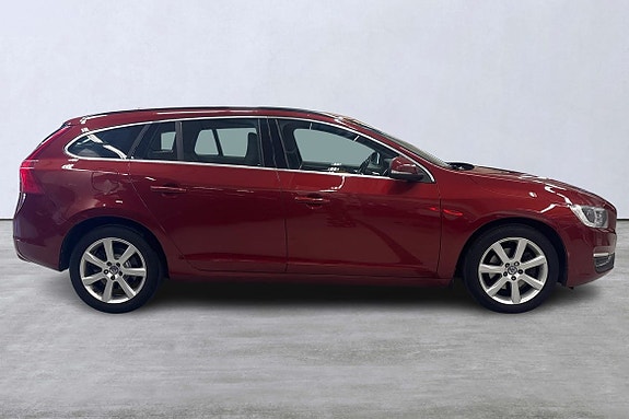 Volvo V60 3 of 18