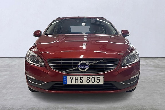Volvo V60 7 of 18
